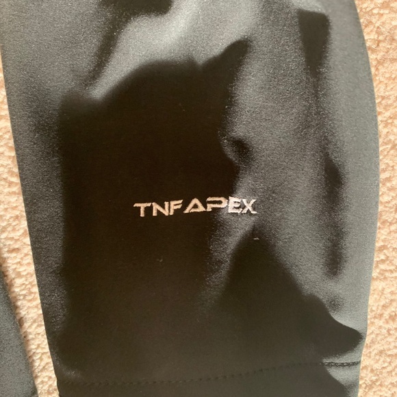 North face jacket - Picture 3 of 4